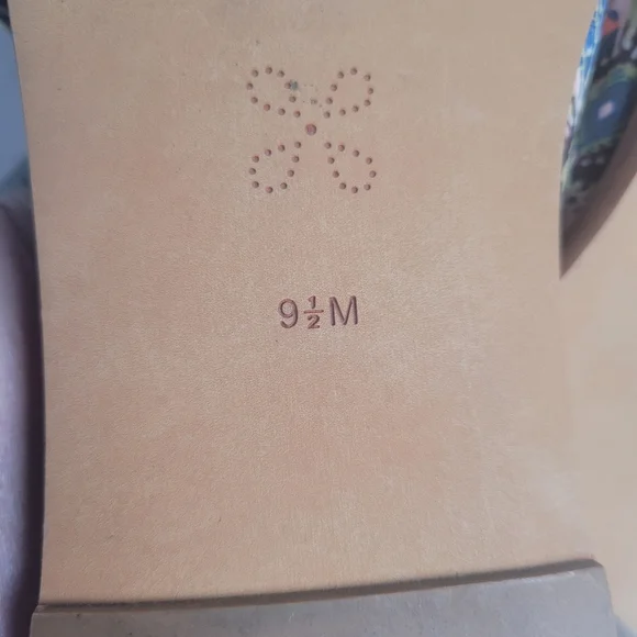 Caslon Boho Slipon Slide Sandal Bow Detail Hardsole Size 9.5M - Picture 8 of 8